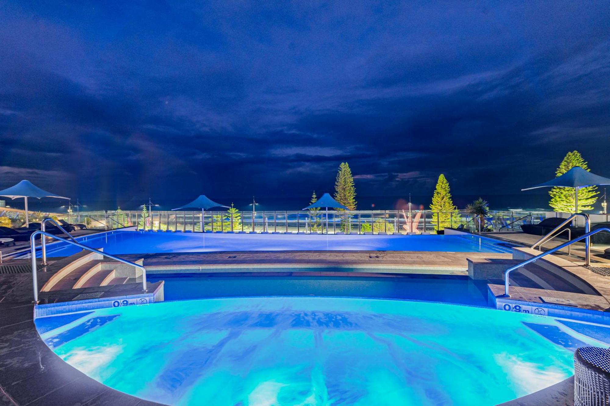 Soul Beachfront 3Brm Ocean View - Optimise Bnb Gold Coast Eksteriør billede